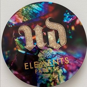Urban Decay LE Elements Eyeshadow Palette